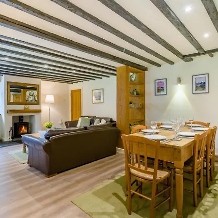 3 Bed In Oc-lr046 *