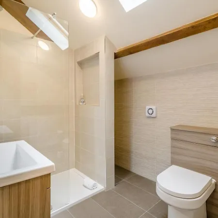 3 Bed In Oc-lr046 Feriehus